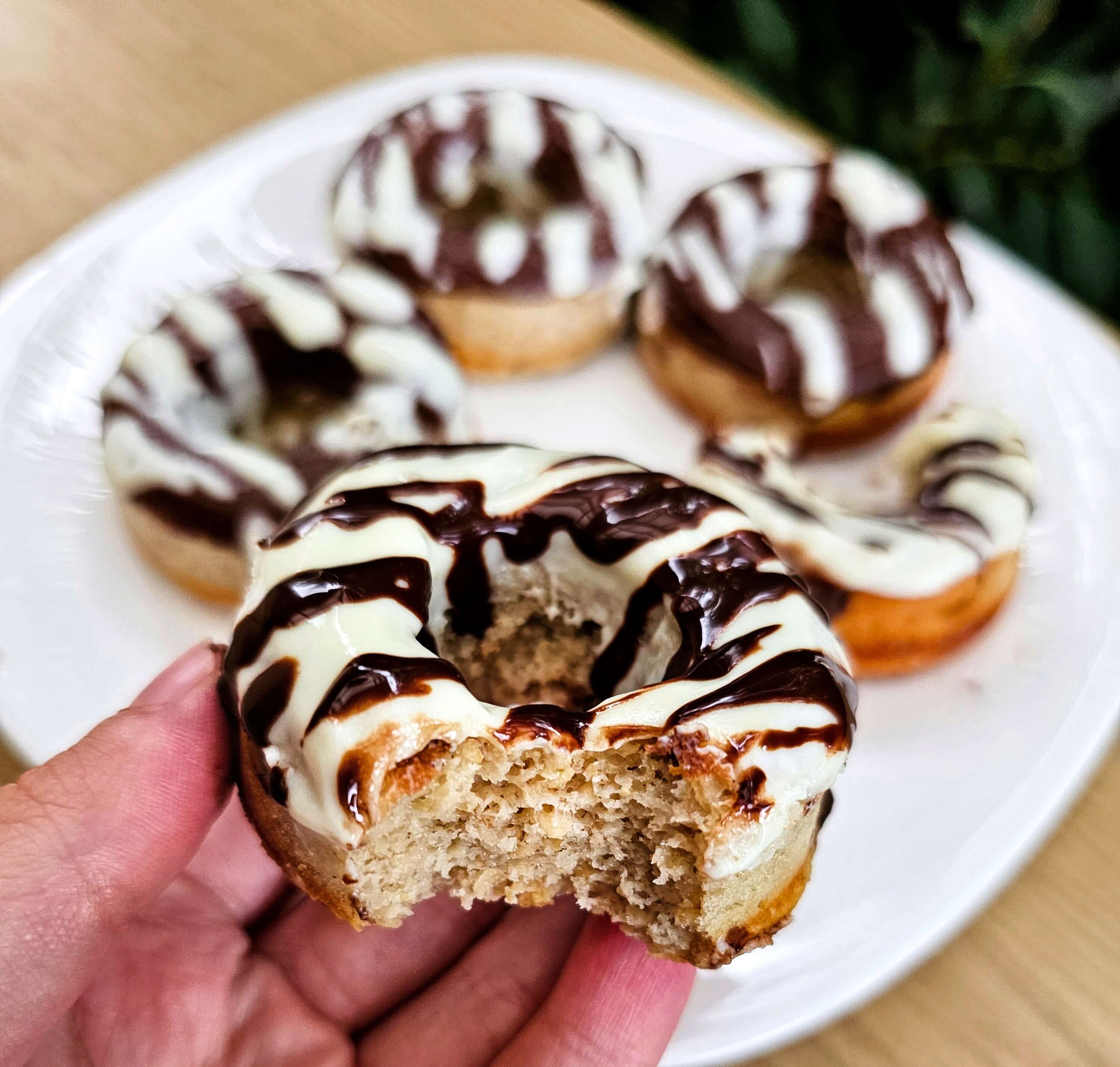 Donuty-bez-cukru-bez-mouky-1-recept-protein